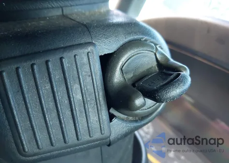 1997 Oldsmobile Bravada из США, поврежденный, VIN 1GHDT13W0V2719866